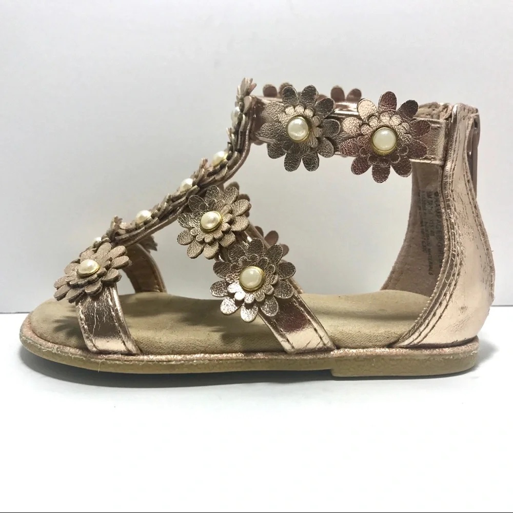 RAMPAGE Baby Girls 5 Soft Gold Gladiator Sandals